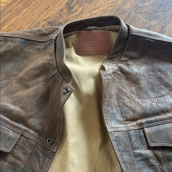 Coronado Leather vest. Genuine American Bison leather. Excellent size  50X XL - Picture 11 of 15